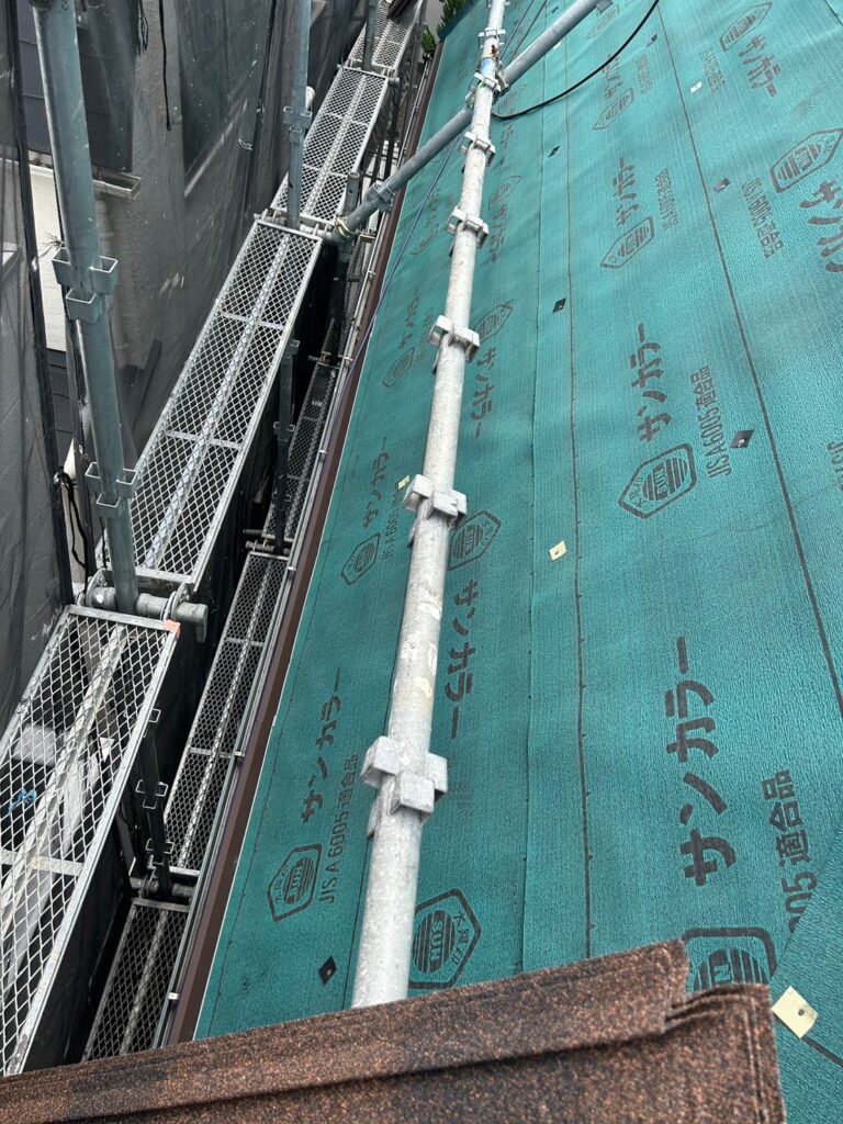 新宿区四谷坂町 屋根変える 新しくする
