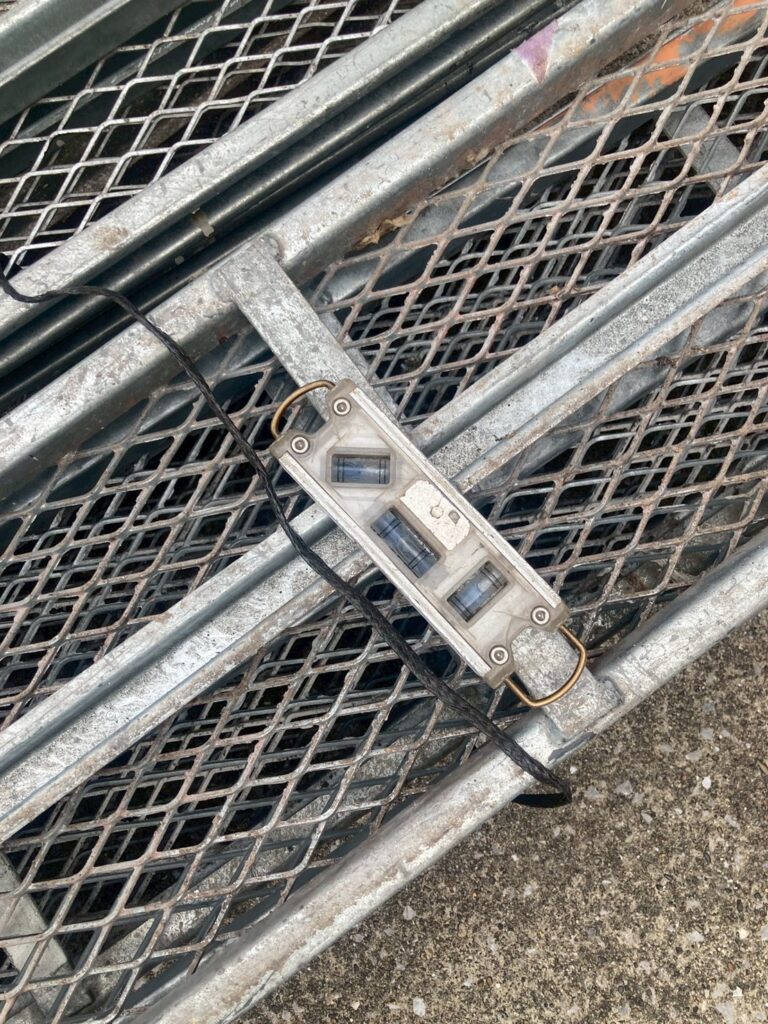 水平器