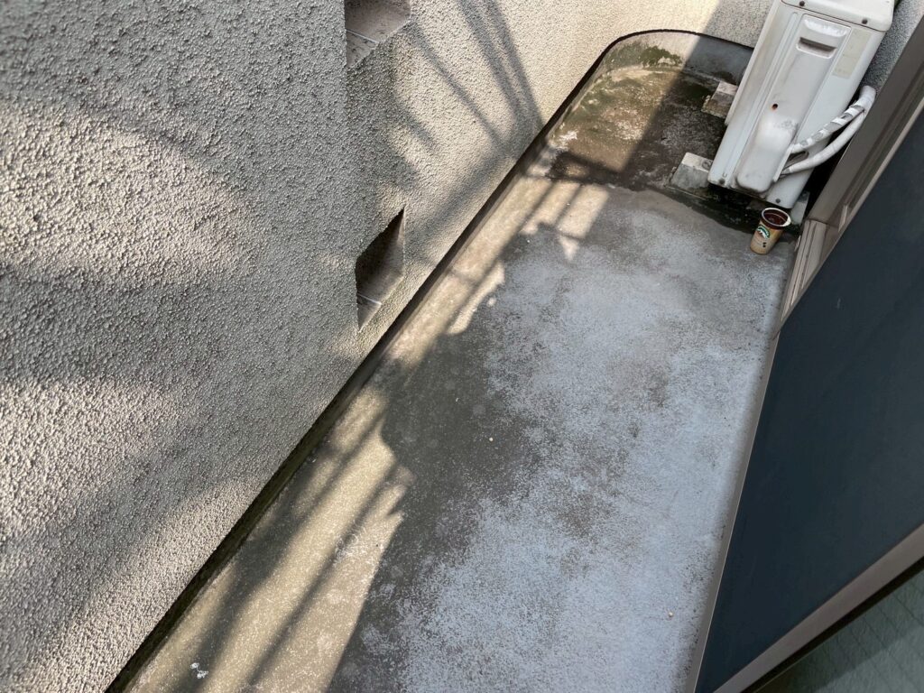 ベランダ施工前
