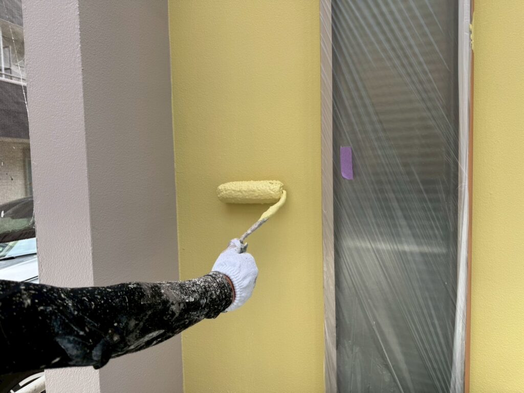 中塗り作業