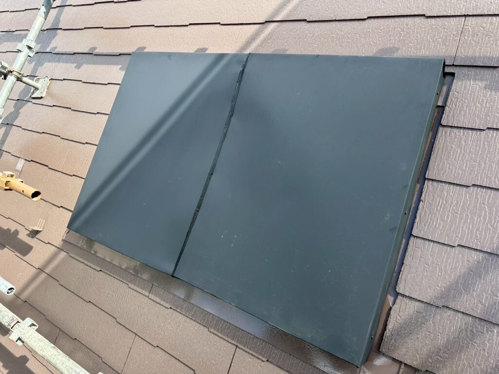 天窓板金カバー