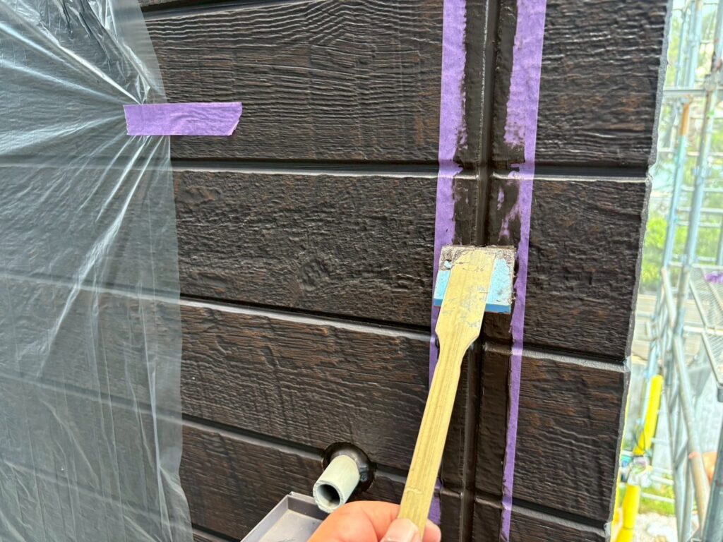 ヘラ抑え中