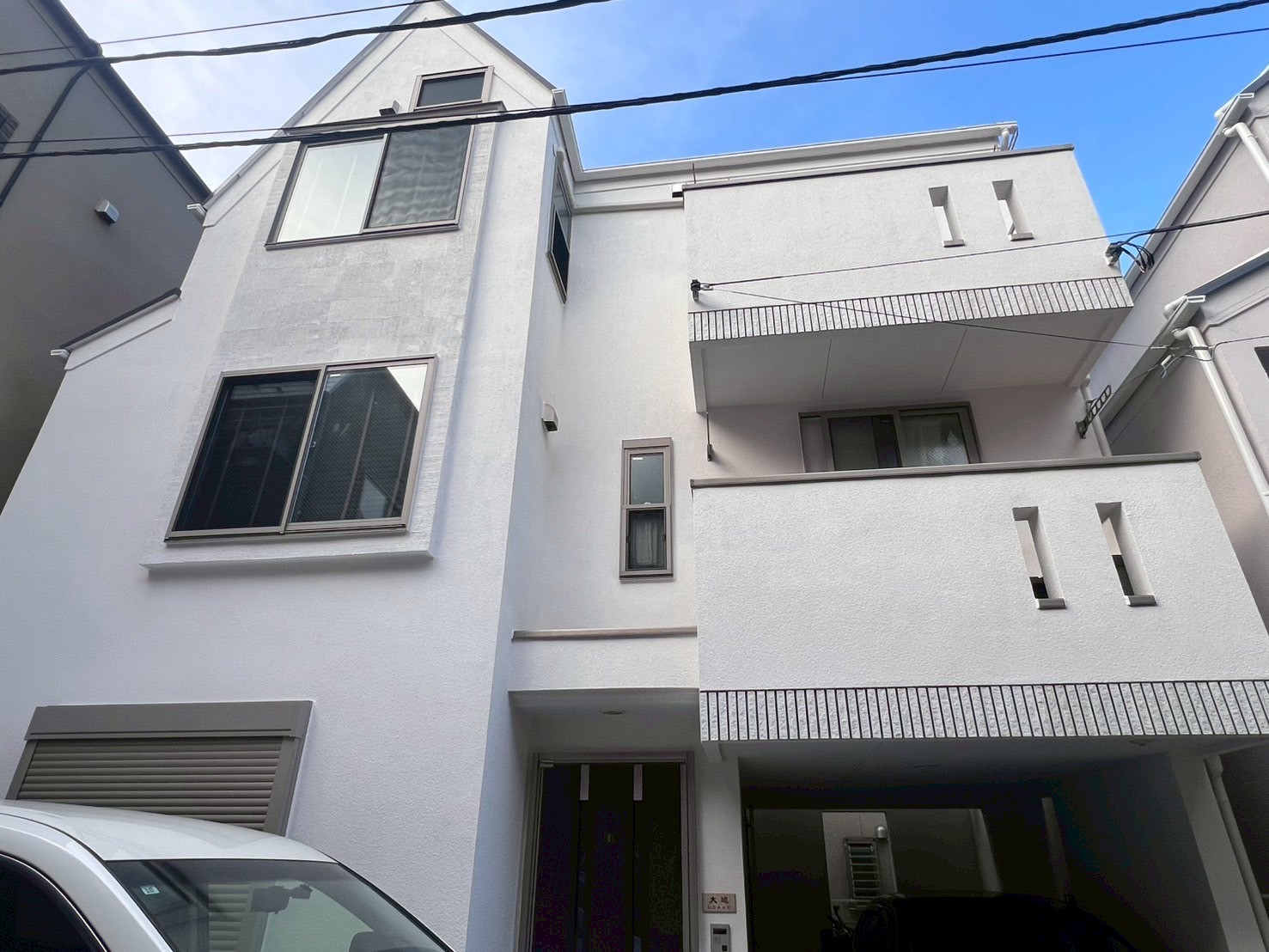 大田区南馬込にてフッ素遮熱塗料を使用して屋根とモルタル外壁塗装を行いました