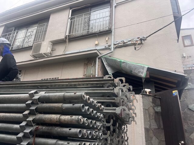 足場組の様子