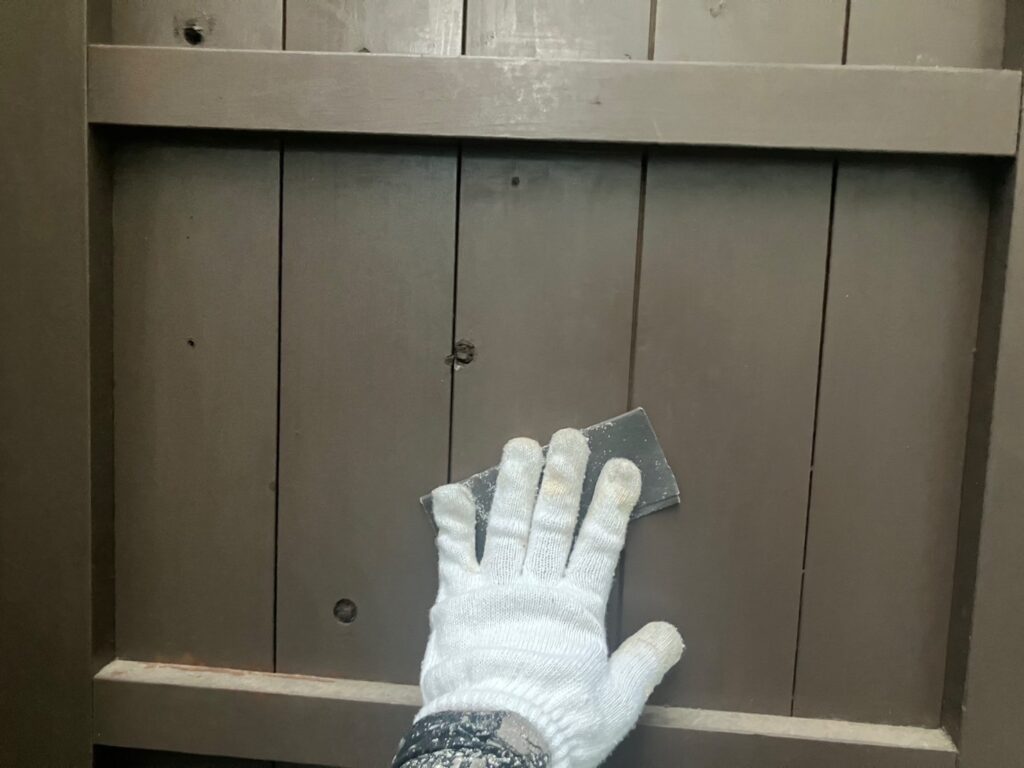 木部のケレン作業