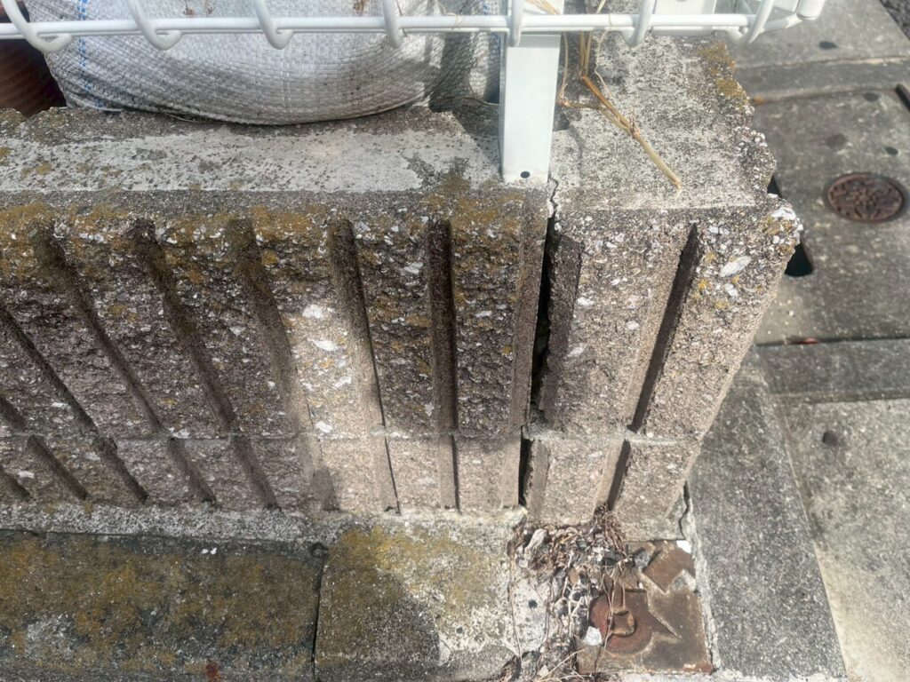 ブロック塀の補修前