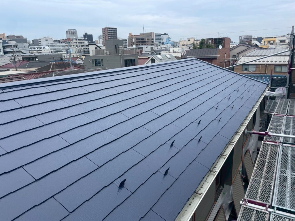 屋根上塗り