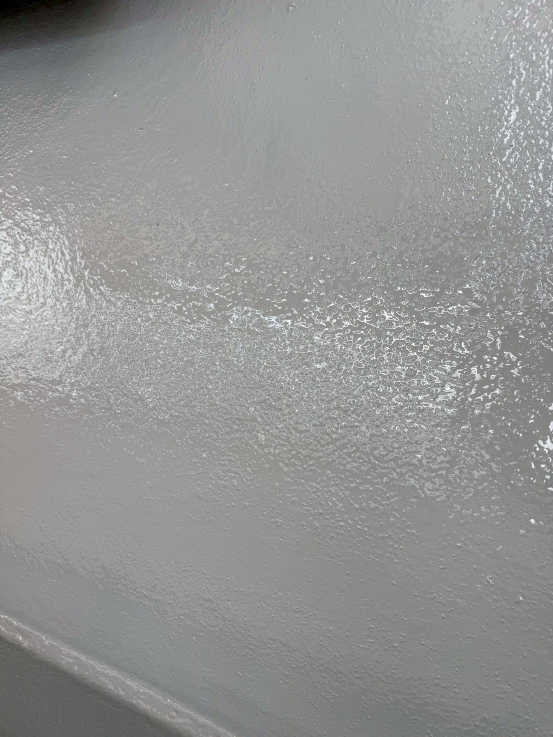 大田区にてFRPのベランダにトップコート防水施工しました