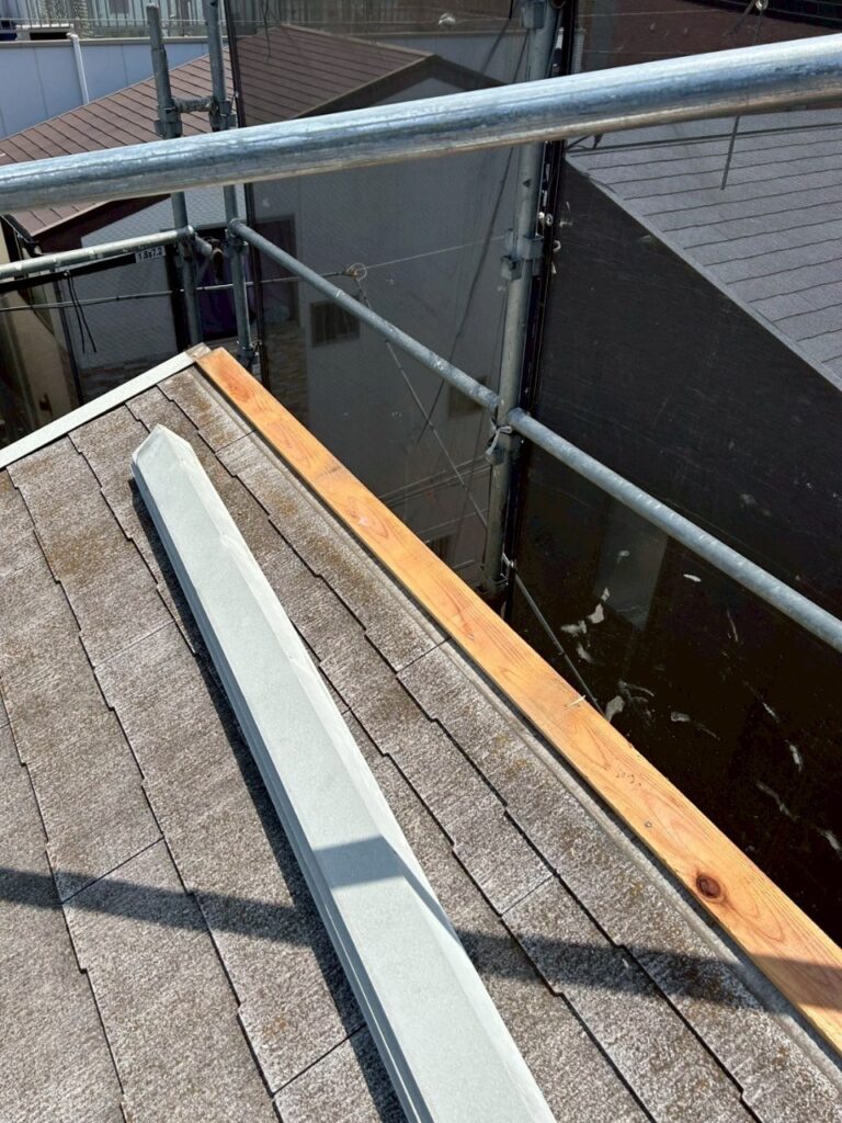 棟板金の取り外し