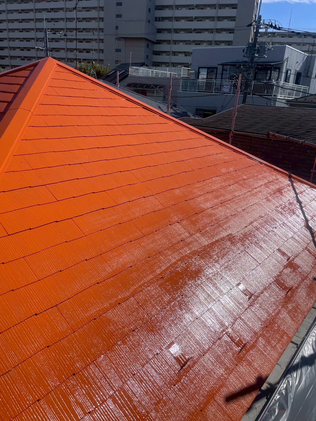 江戸川区北葛西にて屋根塗装とタイル面の撥水塗装をしてきました