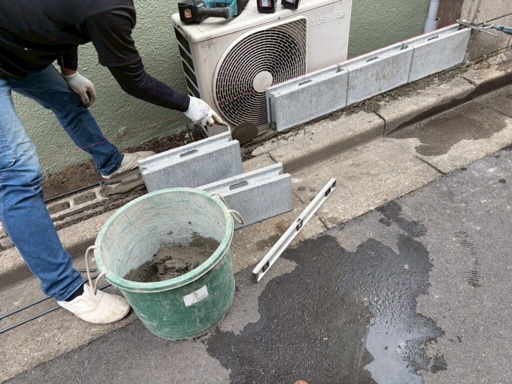 フェンス基礎部分新設