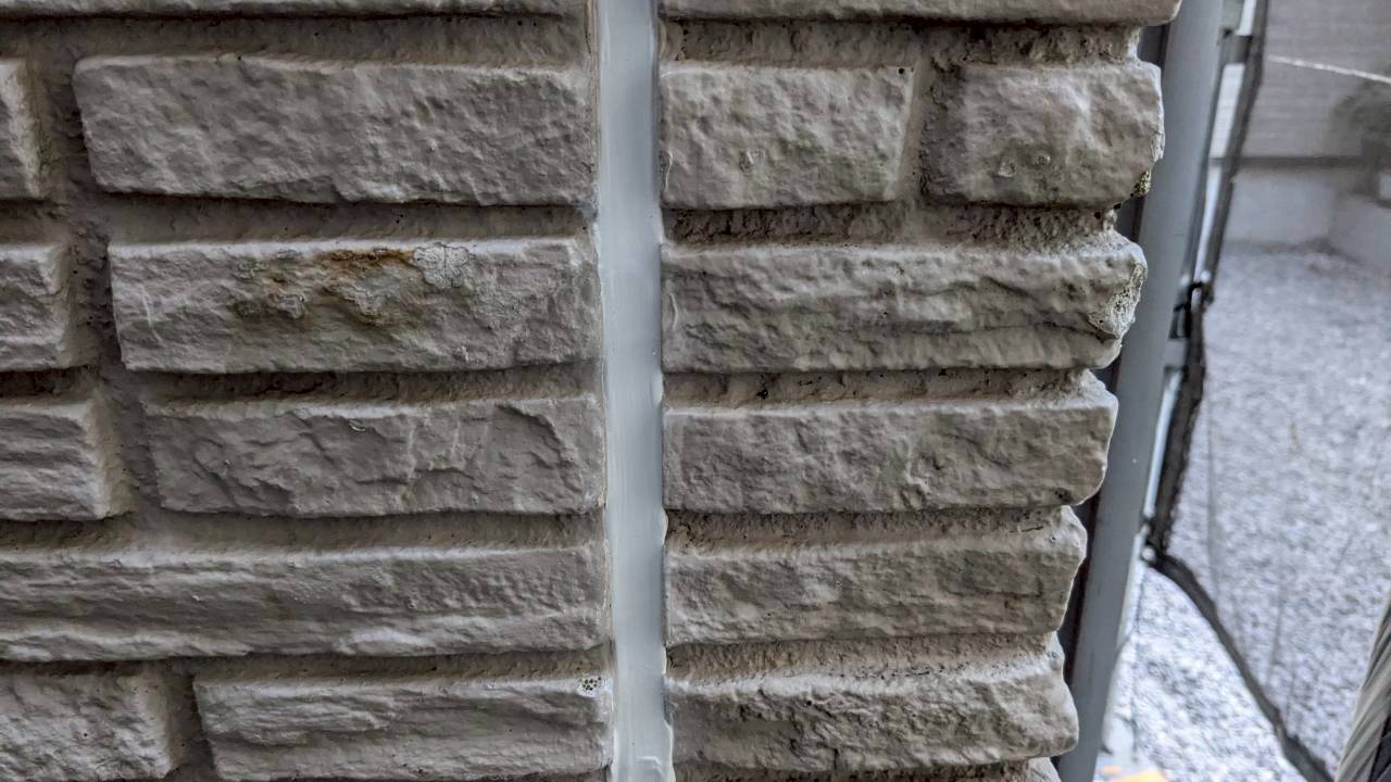 足立区で積水ハウスのシーリング打ち替え作業を行いました