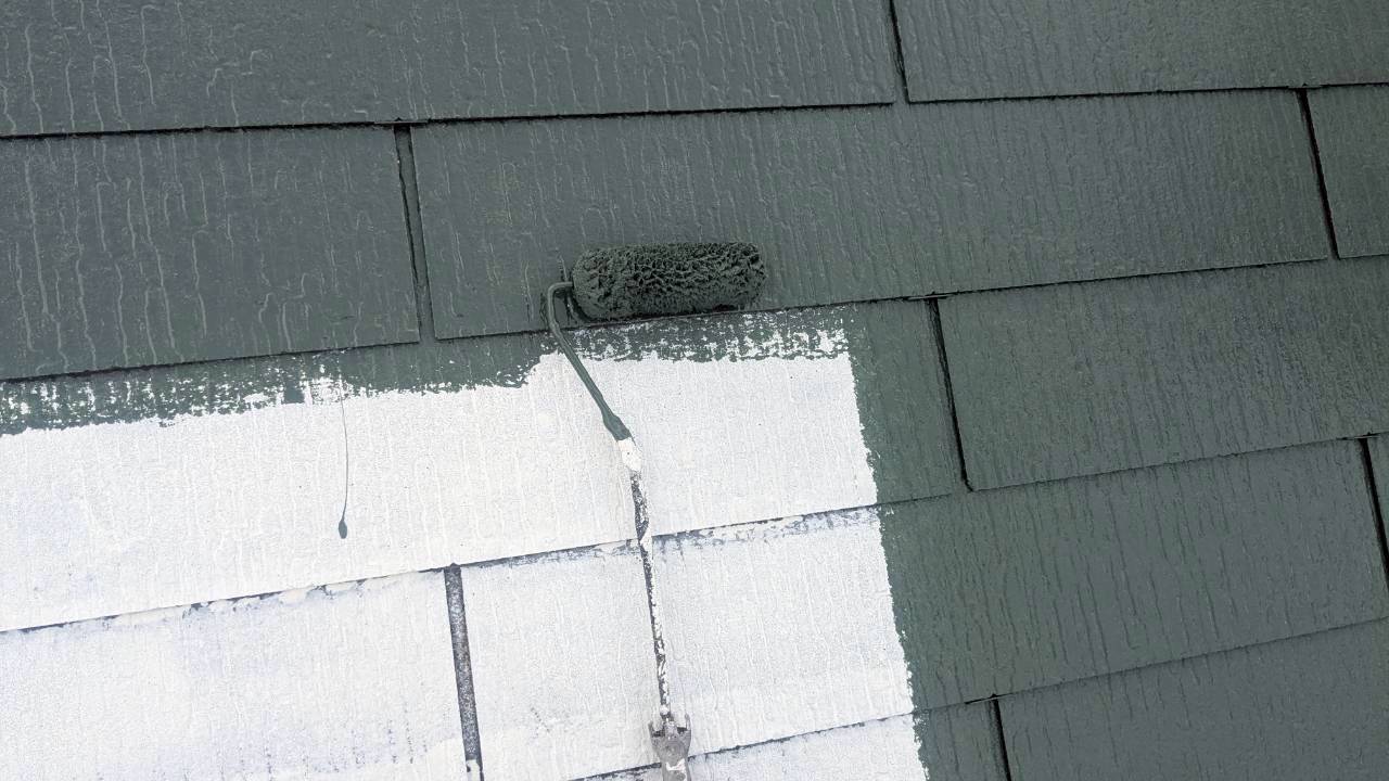 足立区で遮熱塗料を使用して屋根塗装をしました