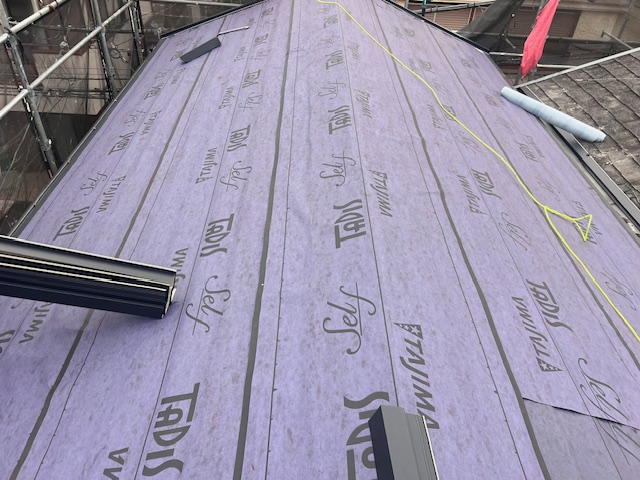 屋根防水シート新設