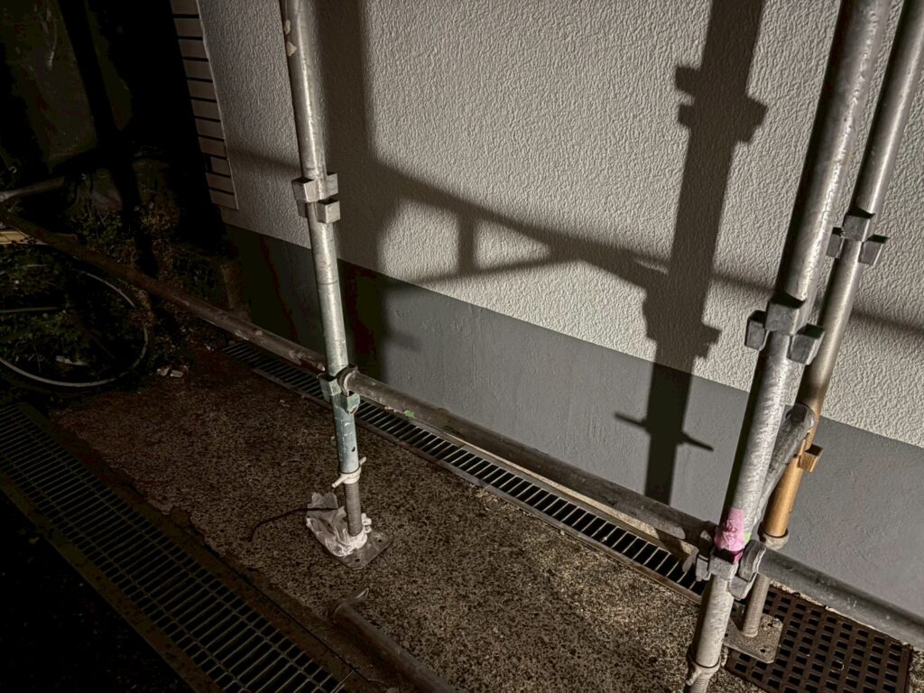 杉並区宮前　基礎防水塗装