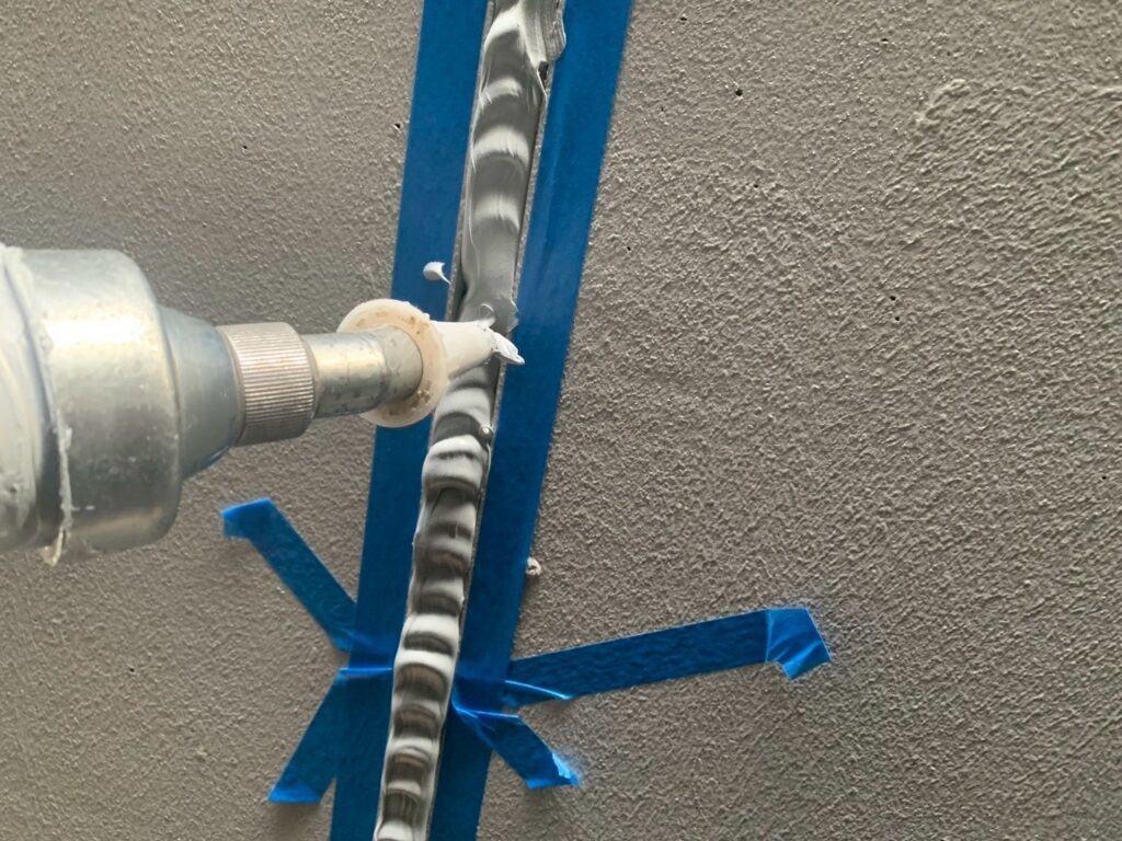 シーリング充填