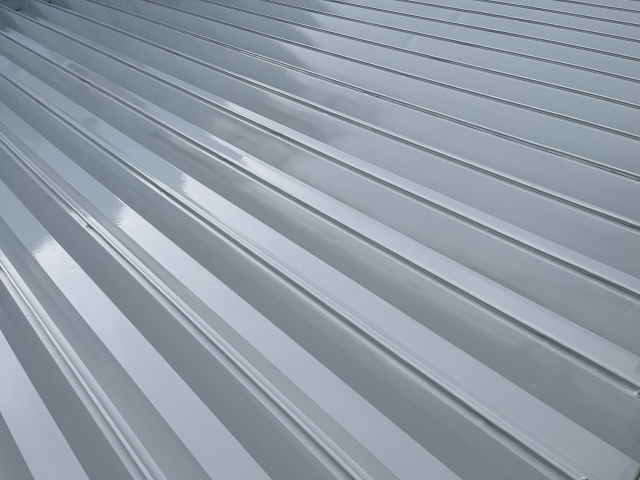 屋根色と遮熱性:日射反射率と都市部のヒートアイランド