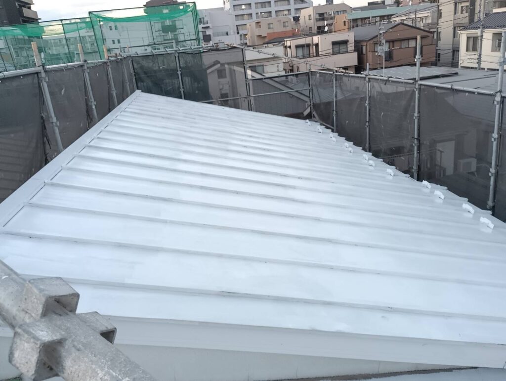 大田区東雪谷 金属屋根 塗装