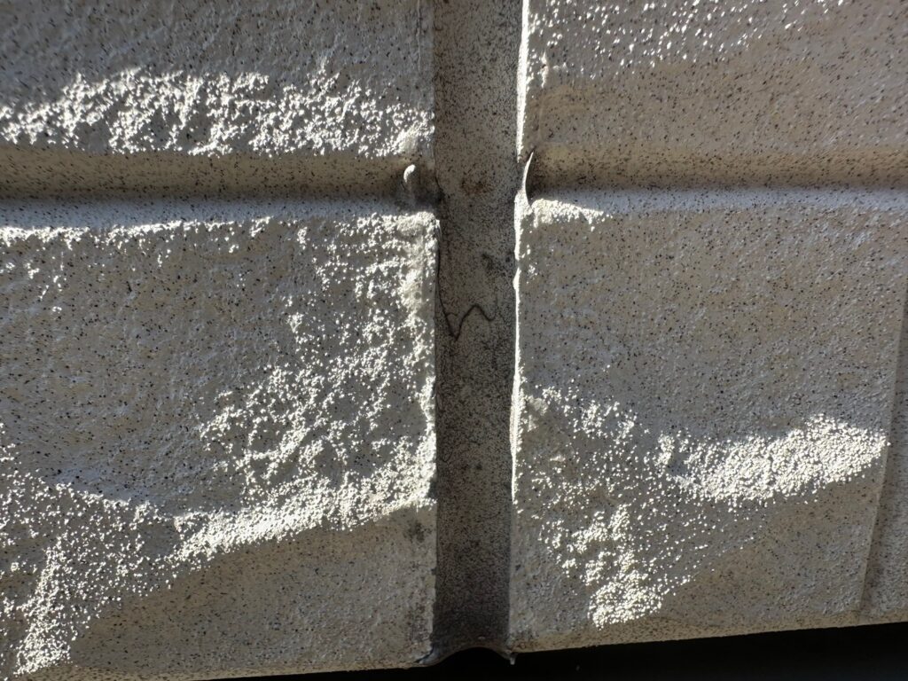 経年劣化の目地