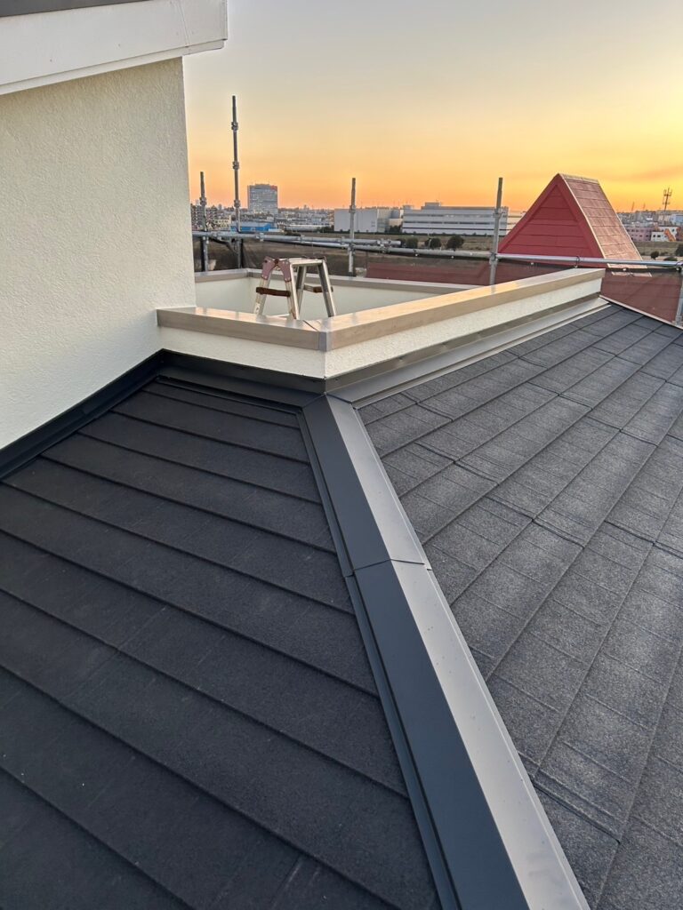 棟板金の設置後