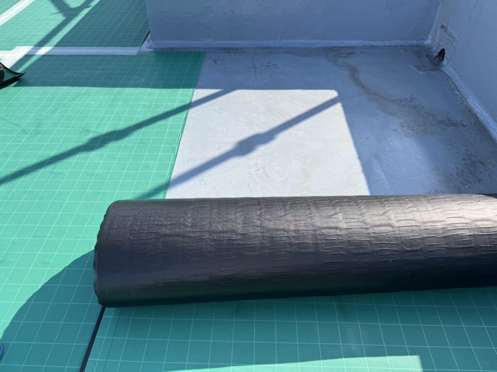 通気緩衝シート敷設