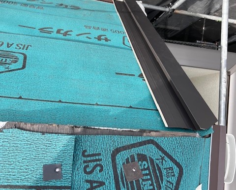 屋根カバー工法