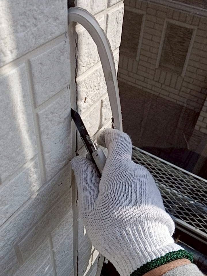 コーキング撤去